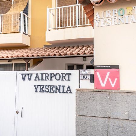 Yesenia Vv Airport Apartment El Matorral Ngoại thất bức ảnh