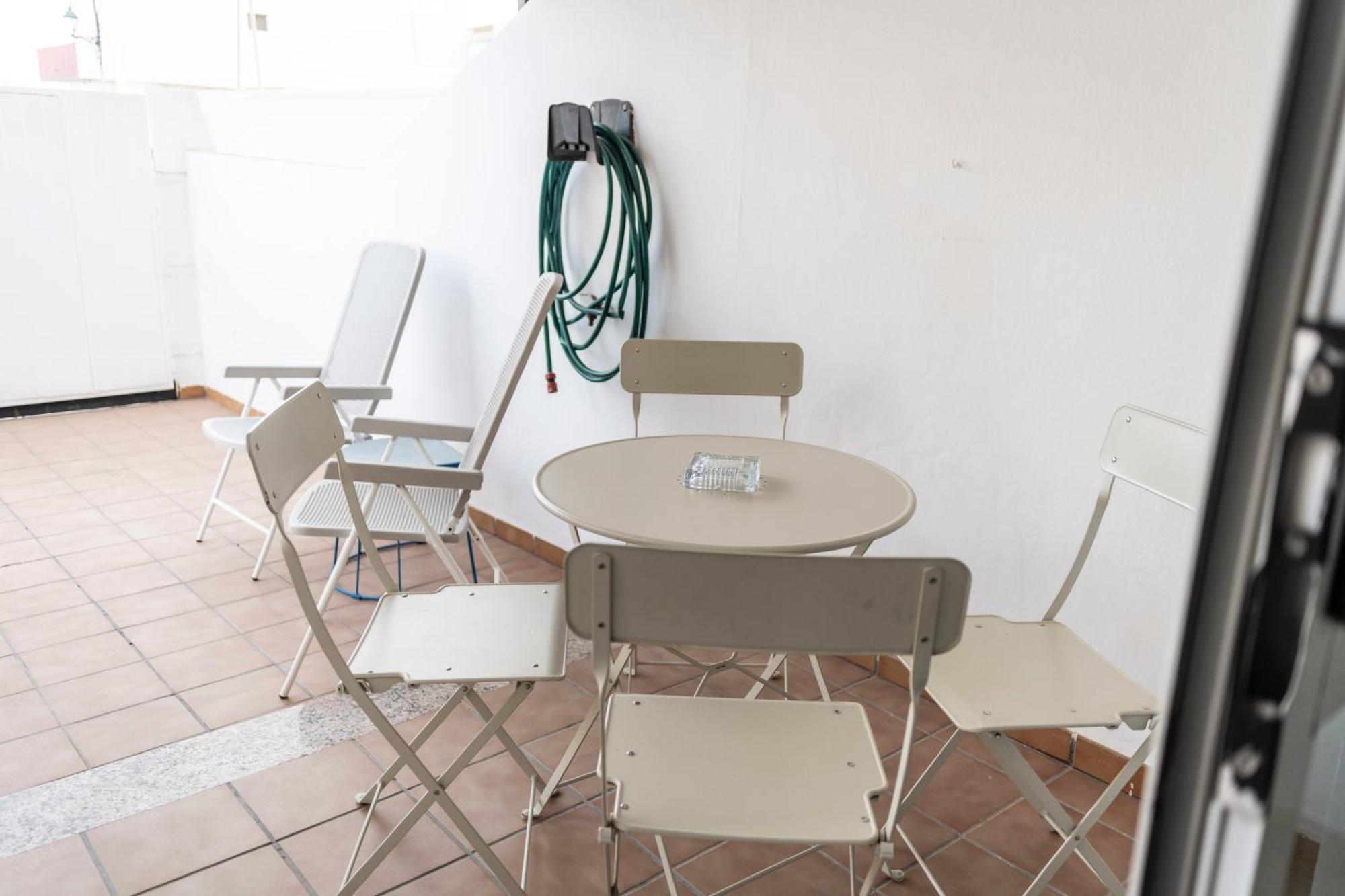 Yesenia Vv Airport Apartment El Matorral Ngoại thất bức ảnh
