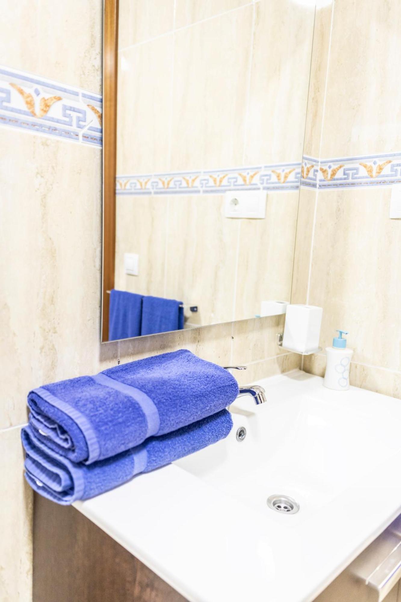 Yesenia Vv Airport Apartment El Matorral Ngoại thất bức ảnh
