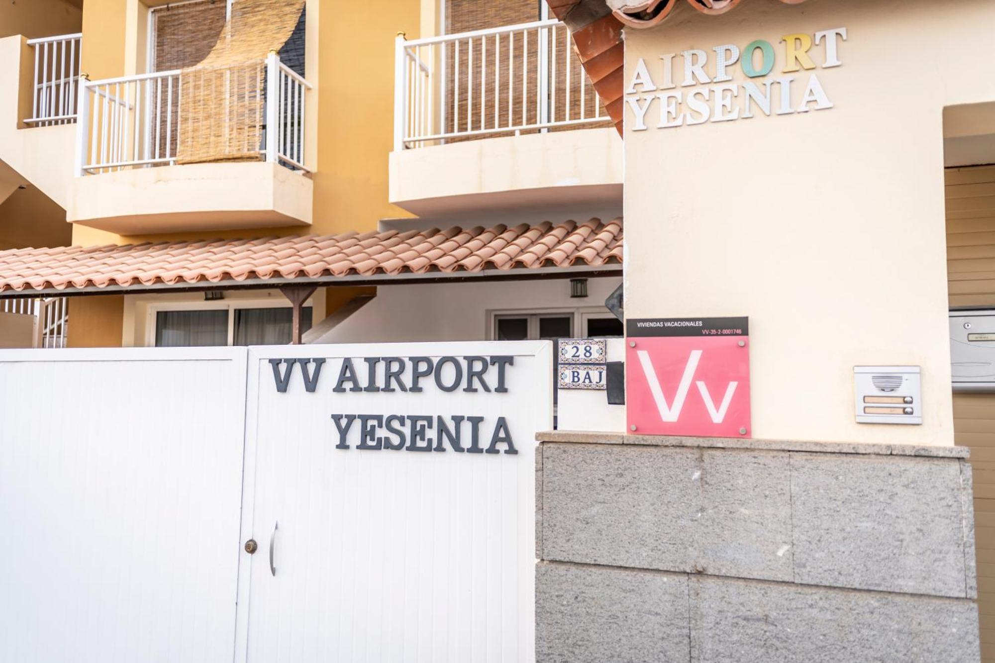Yesenia Vv Airport Apartment El Matorral Ngoại thất bức ảnh